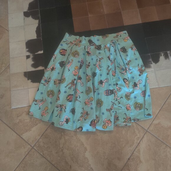 Pinup Couture skirt size 3xl
